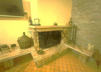 Dettagli - Villa a Schiera Via Sandro Pertini
 
17, San Nicola la Strada - foto 36