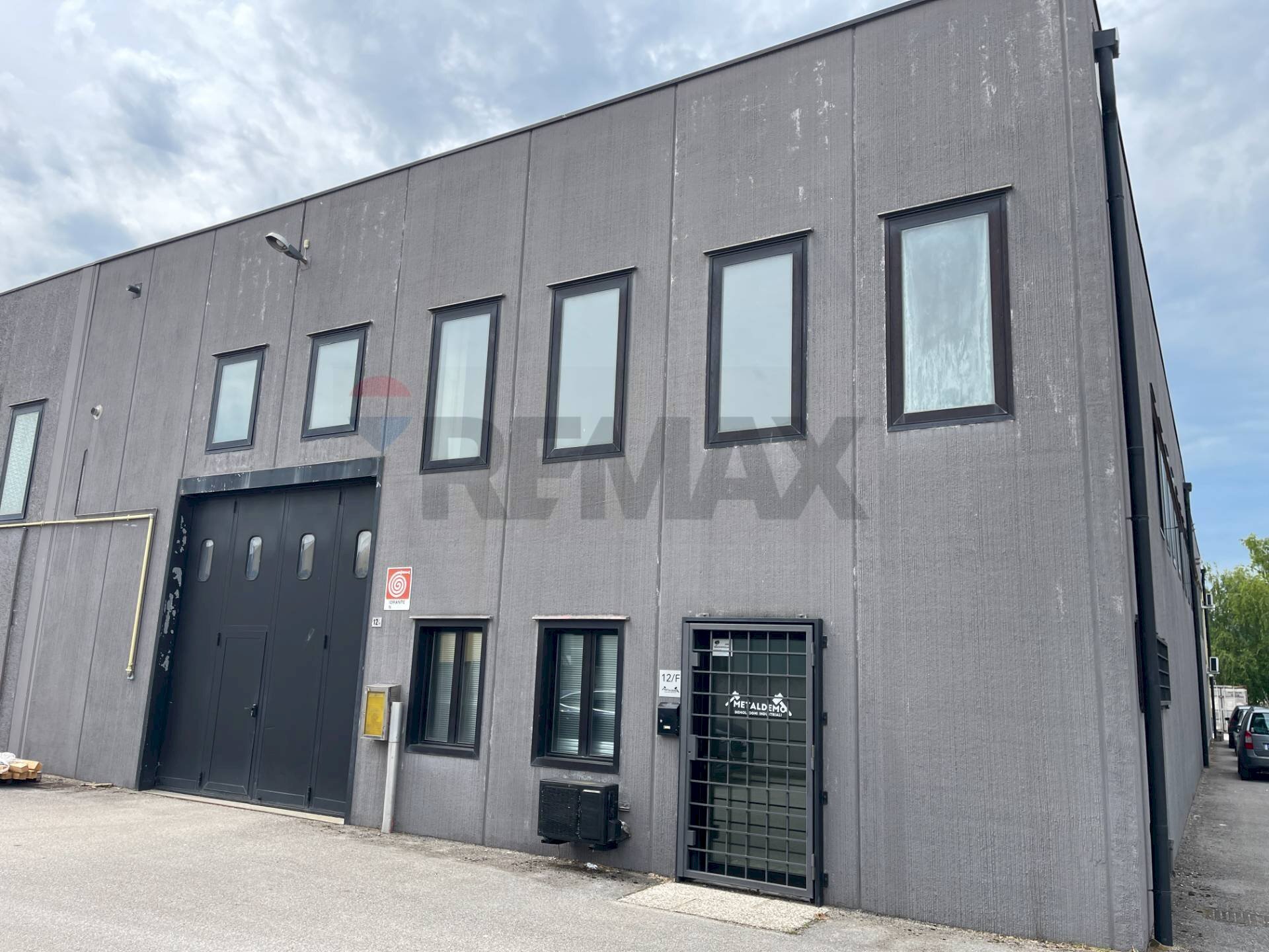 Edificio all\'aperto - Capannone Via Boscalto, Resana - foto 1