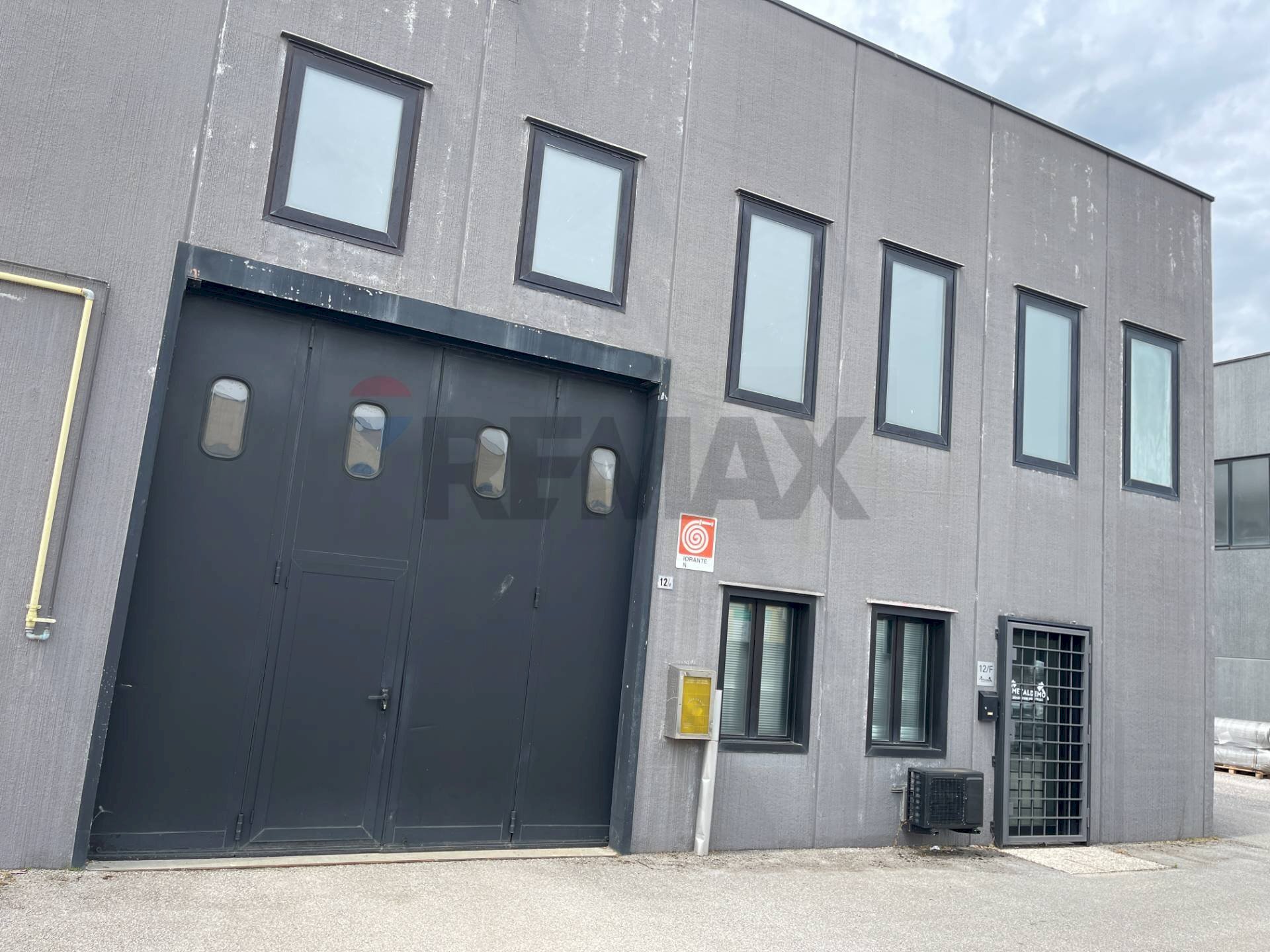 Edificio all\'aperto - Capannone Via Boscalto, Resana - foto 2