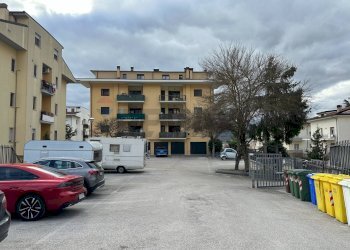 Edificio all\'aperto - Bilocale Via Madonna delle Grazie
 
15, L'Aquila - foto 17