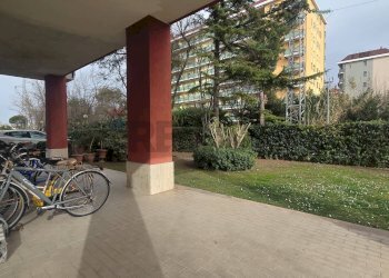 Parcheggio - Appartamento Via Aldo Moro
 
40, Pescara - foto 9