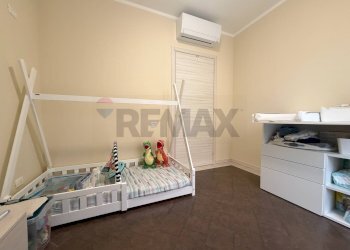 Camera / camera da letto - Trilocale via giovanni da verrazzano
 
70, Treviglio - foto 8