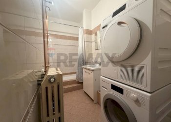 Bagno/Lavanderia - Trilocale via giovanni da verrazzano
 
70, Treviglio - foto 24