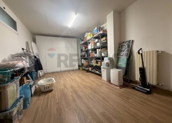 Ripostiglio - Trilocale via giovanni da verrazzano
 
70, Treviglio - foto 29