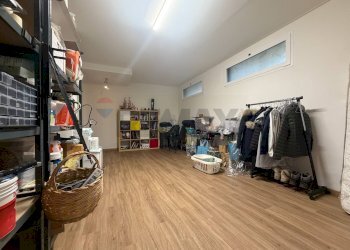 Ripostiglio - Trilocale via giovanni da verrazzano
 
70, Treviglio - foto 31