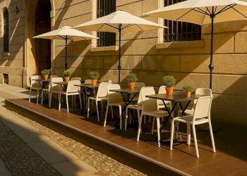 Edificio all\'aperto - Locale Commerciale Via Mossotti
 
11-BB, Novara - foto 6