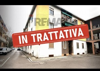 Edificio all\'aperto - Two-room apartment piazzale Tevere
 
8, Pavia - photo 1