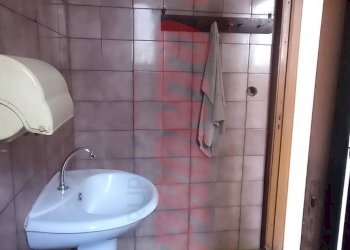 Foto 11 - Locale Commerciale Via PAPA GIOVANNI XXIII
 
3-5, Ischitella - foto 11