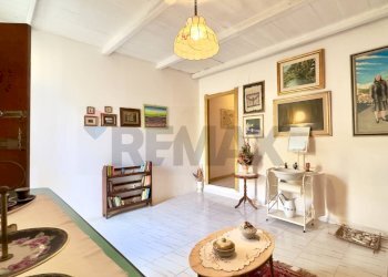 Soggiorno - Casa indipendente Via Cesare Battisti
 
29, Usini - foto 6