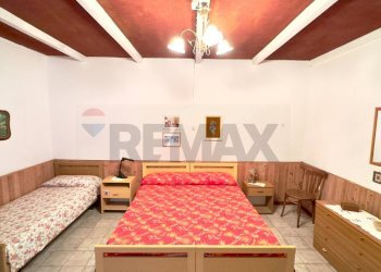 Camera / camera da letto - Casa indipendente Via Cesare Battisti
 
29, Usini - foto 8