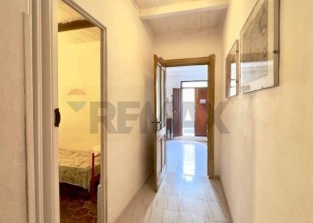 Hall / corridoio - Casa indipendente Via Cesare Battisti
 
29, Usini - foto 12