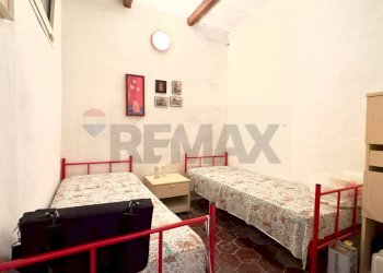 Camera / camera da letto - Casa indipendente Via Cesare Battisti
 
29, Usini - foto 13