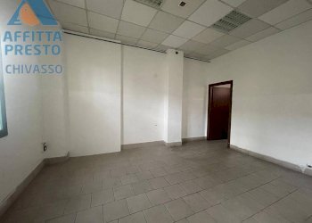 Foto 11 - Negozio Viale Cavour, Chivasso - foto 10