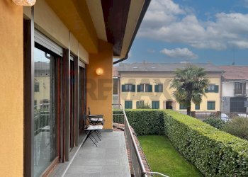 Balcone - Apartment via Borgoratto
 
11, Torrazza Piemonte - photo 9