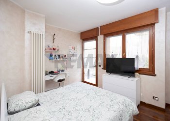 Camera / camera da letto - Apartment via Borgoratto
 
11, Torrazza Piemonte - photo 25