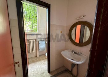 Bagno - Negozio Piazza XXV Aprile
 
15, Sala Baganza - foto 9