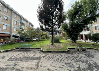 Giardino - Negozio Piazza XXV Aprile
 
15, Sala Baganza - foto 14