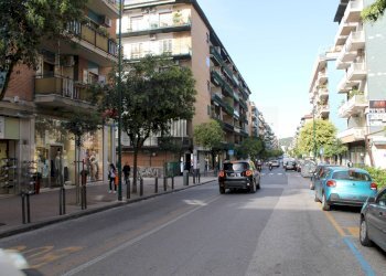 Edificio all\'aperto - Attività Commerciale Via Dell'Epomeo
1, Napoli - foto 3