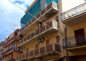 Edificio all\'aperto - Quadrilocale via san Vincenzo De Paoli
 
45/B, Bagheria - foto 1