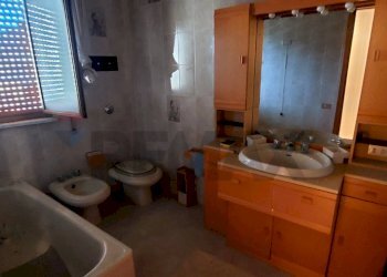 Bagno - Quadrilocale via san Vincenzo De Paoli
 
45/B, Bagheria - foto 25