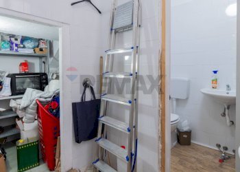 Bagno - Commercial Activity Piazza Pallavicino
 
36, Palermo - photo 12