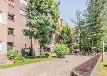 Edificio all\'aperto - Quadrilocale VIALE VITTORIO VENETO
 
9, Gallarate - foto 20