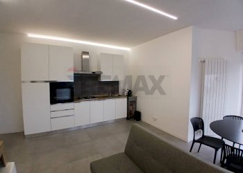 Cucina - Trilocale Dormelletto - foto 3