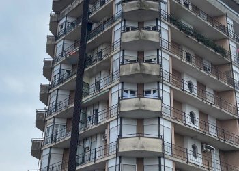 Edificio all\'aperto - Trilocale Dormelletto - foto 20