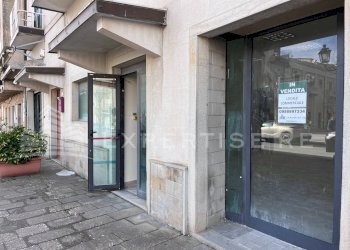 Foto 4 - Locale Commerciale C.so Principe Umberto
 
38, Montalbano Elicona - foto 4