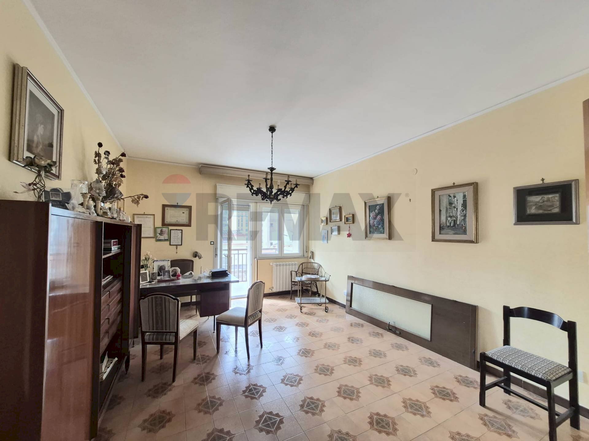 Salone - Apartment Via Resuttana
 
267, Palermo - photo 1