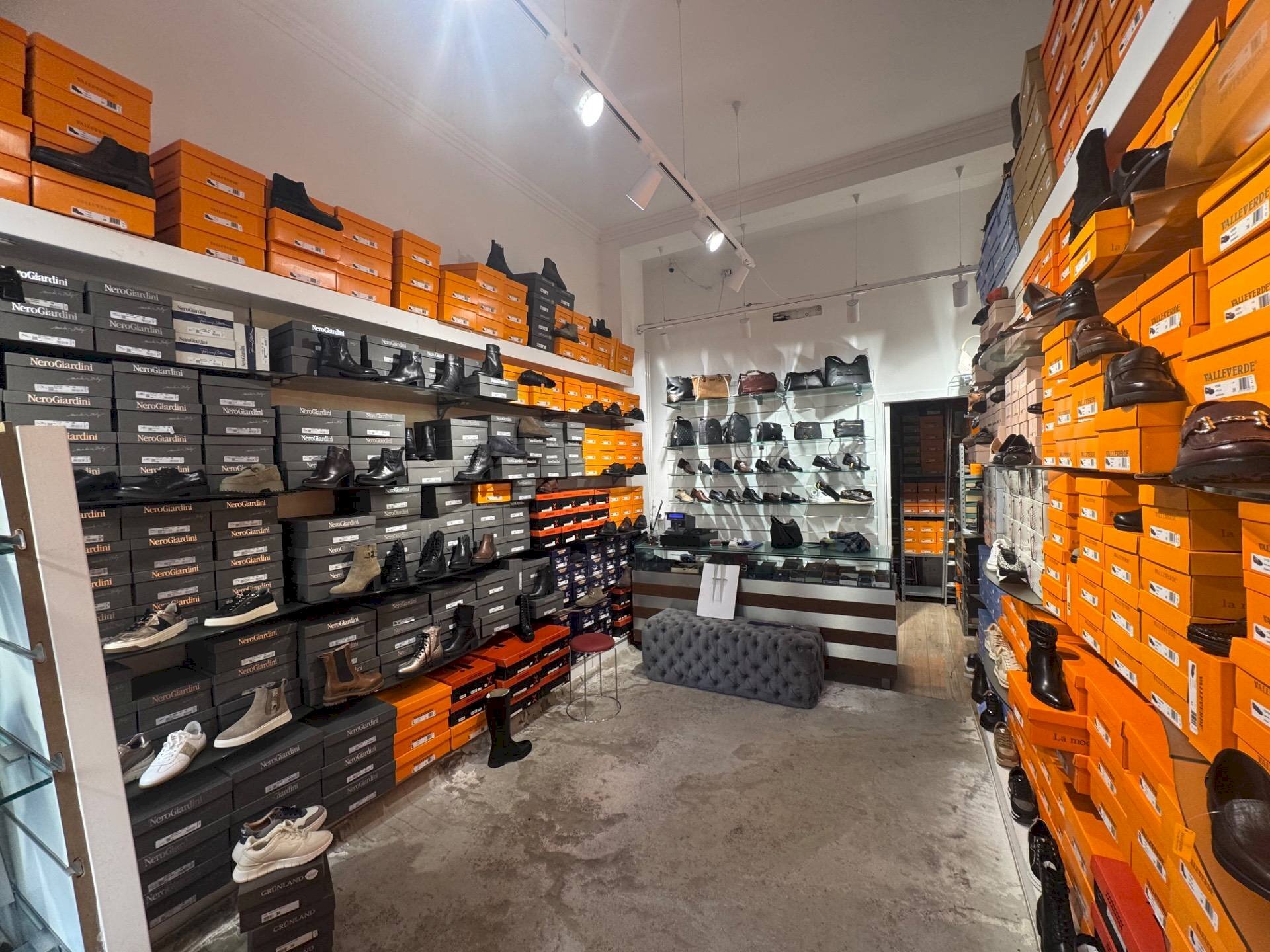 Foto 1 - Shop Corso Di Porta Vittoria, Milano - photo 1