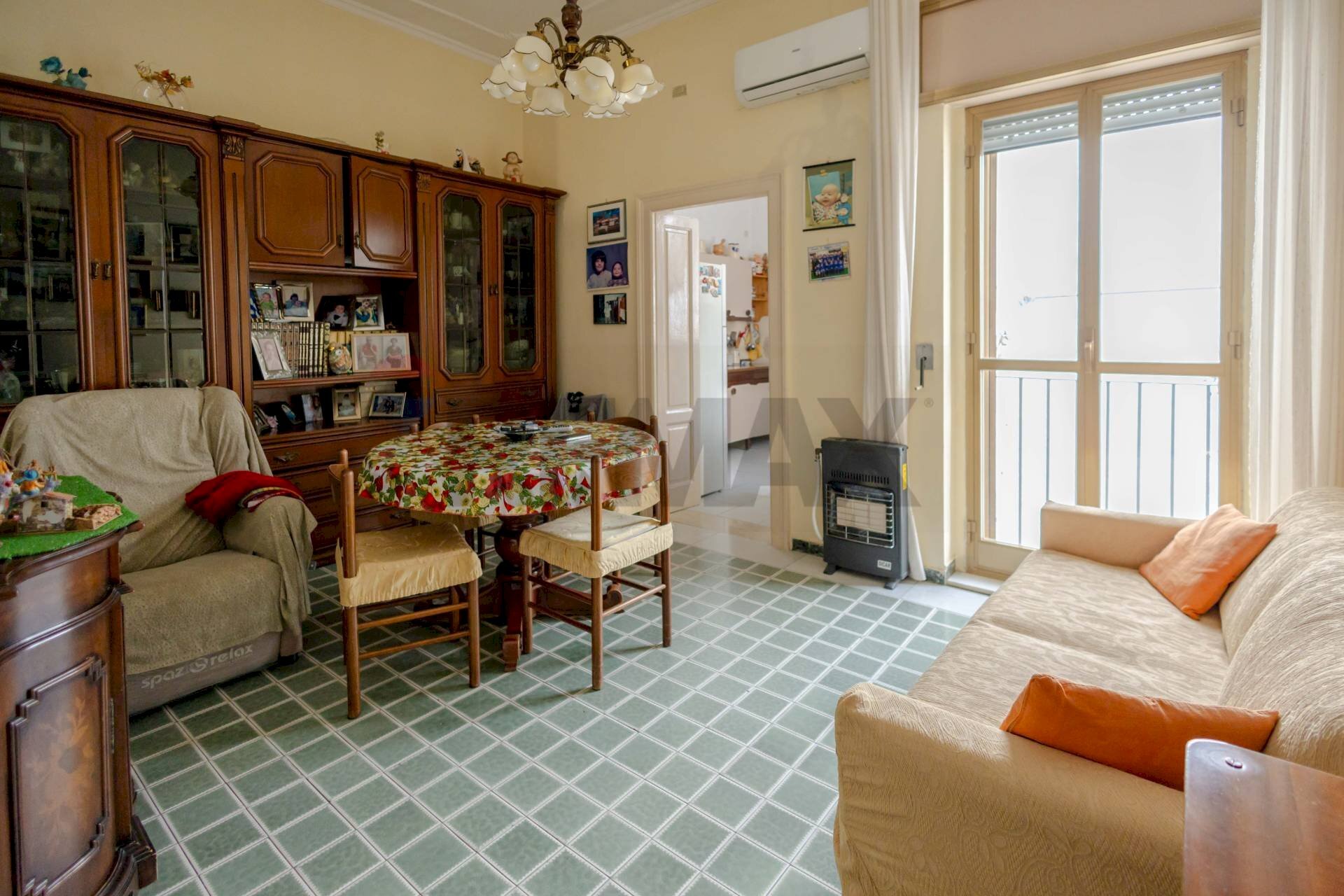 Sala da pranzo - Trilocale Via Francesco Crispi
 
82, Bari - foto 2