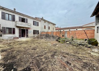 Casa all\'aperto - Casa semi indipendente Via Beata Vergine
 
3, Pescarolo ed Uniti - foto 25
