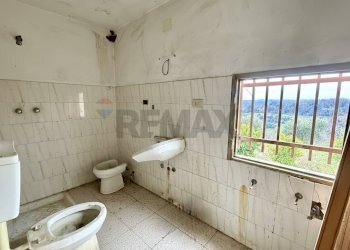 Bagno - Villa Via San Rocco
 
426, Giuliano Teatino - photo 17