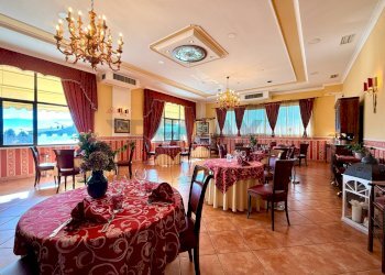 Sala da pranzo - Locale Commerciale via XX settembre
 
359, Avezzano - foto 4