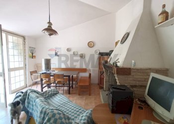 Sala da pranzo - Casa semi indipendente Penne - foto 20