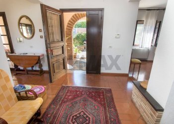 Hall / corridoio - Villa Pianella - foto 27