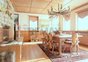 Sala da pranzo - Villa a Schiera VIA GHELPACH
 
1, Gallio - foto 11