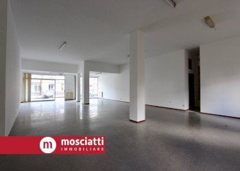 Foto 8 - Locale Commerciale Viale Cesare Battisti, Matelica - foto 8