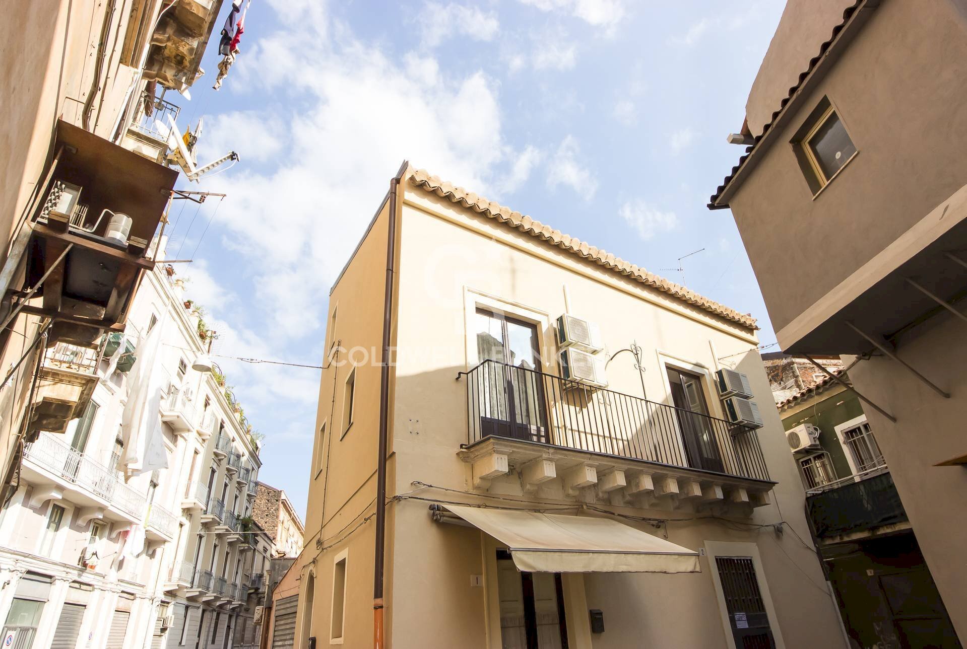 Foto 2 - Casa indipendente via conte ruggero
 
125, Catania - foto 2