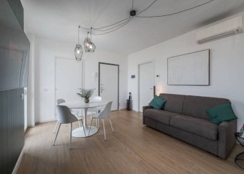 Zona - Appartamento piazza Carlo Borromeo, 1, Certosa di Pavia - foto 1