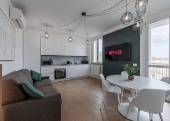 Zona - Appartamento piazza Carlo Borromeo, 1, Certosa di Pavia - foto 2