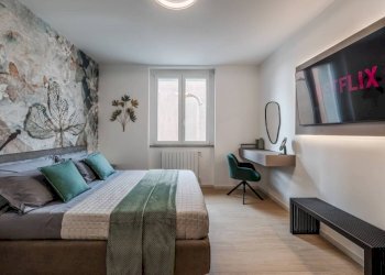 Camera da letto - Appartamento piazza Carlo Borromeo, 1, Certosa di Pavia - foto 4