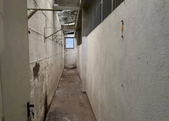 Cantina - Magazzino via Monte Emilius, Aosta - foto 6