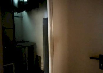 Interno palazzo - Magazzino via Monte Emilius, Aosta - foto 11