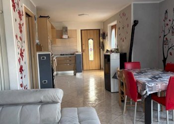 Salone - Trilocale Località Capoluogo, Charvensod - foto 8