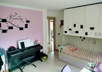 Camera da letto - Trilocale Località Capoluogo, Charvensod - foto 15