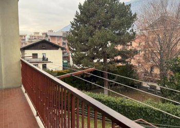 Balcone - Appartamento via Montmayeur, 2, Aosta - foto 17