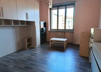 Camera da letto - Three-room apartment via Cesare Battisti, Rivoli - photo 19
