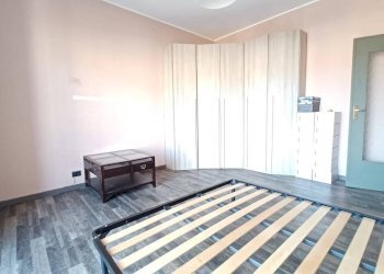 Camera da letto - Three-room apartment via Cesare Battisti, Rivoli - photo 23